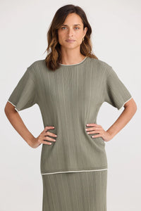 Holiday | Attic Tee - Moss