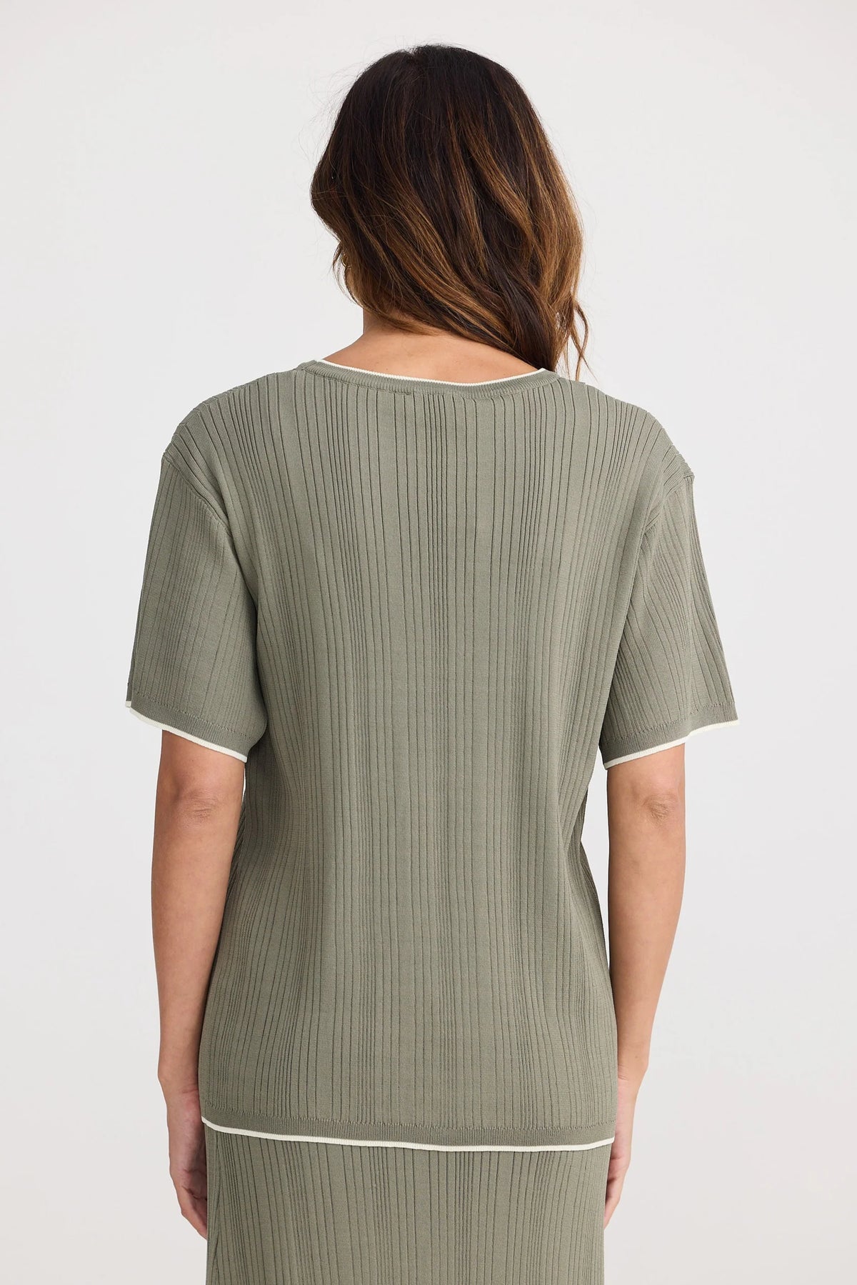 Holiday | Attic Tee - Moss