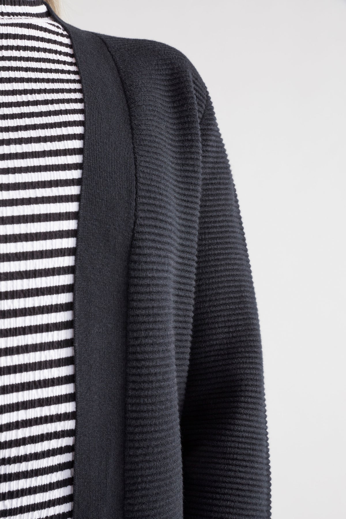 ELK | Neiu Ottoman Cardigan - Black