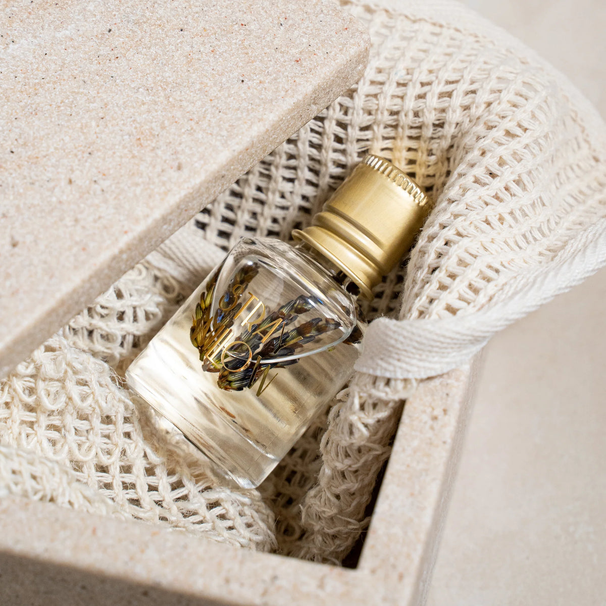 Stray Willow | Essential Oil Perfume Roller