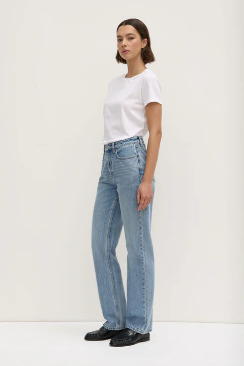 Assembly Label | Womens Straight Leg Jean - Indigo Fade