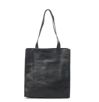 Dusky Robin | Catie Tote