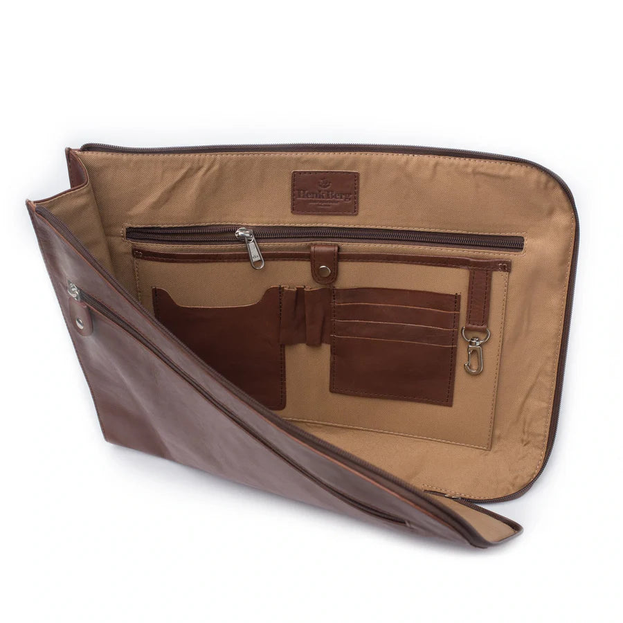 Henk Berg | Zip Folio