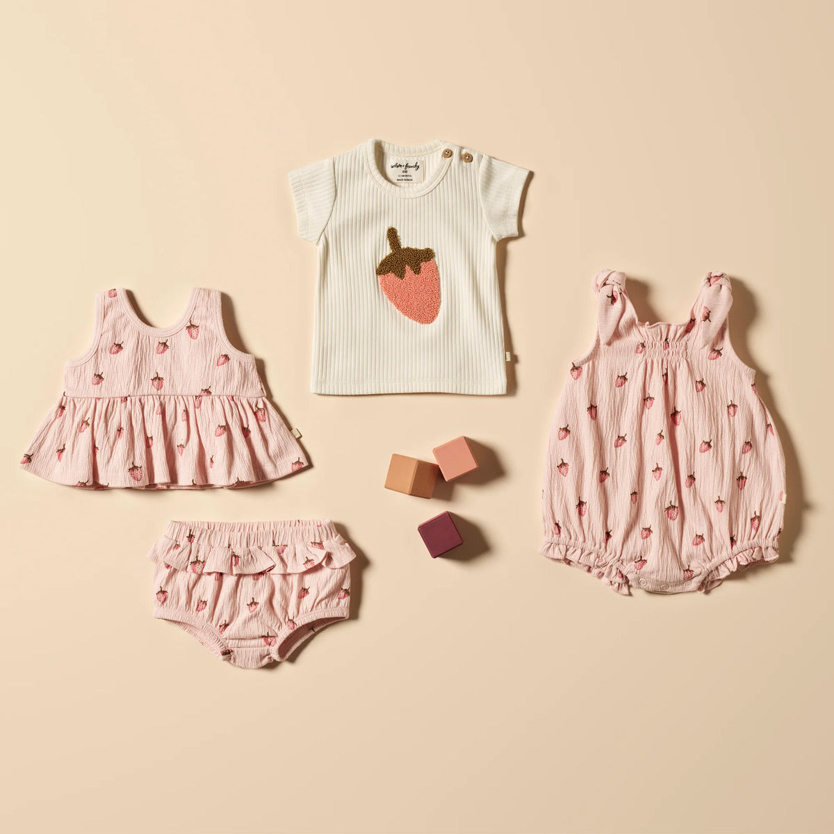 Wilson + Frenchy | Strawberry Kisses Organic Ruffle Set