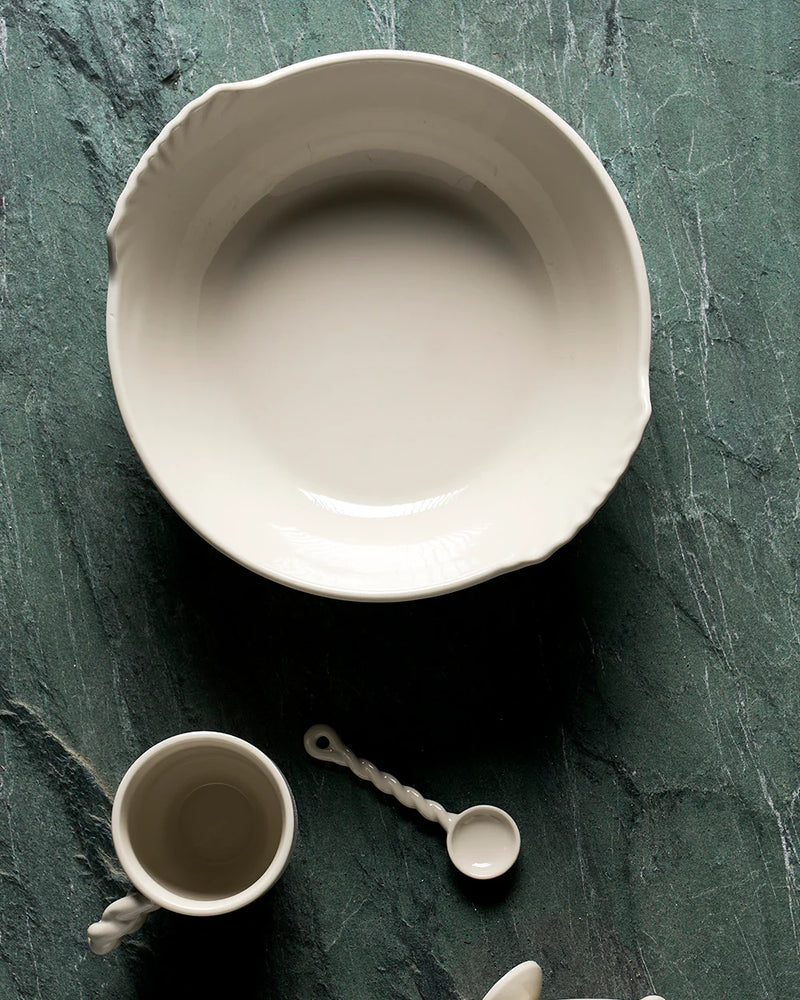 Robert Gordon | Vintage Table Large Salad Bowl / Vanilla