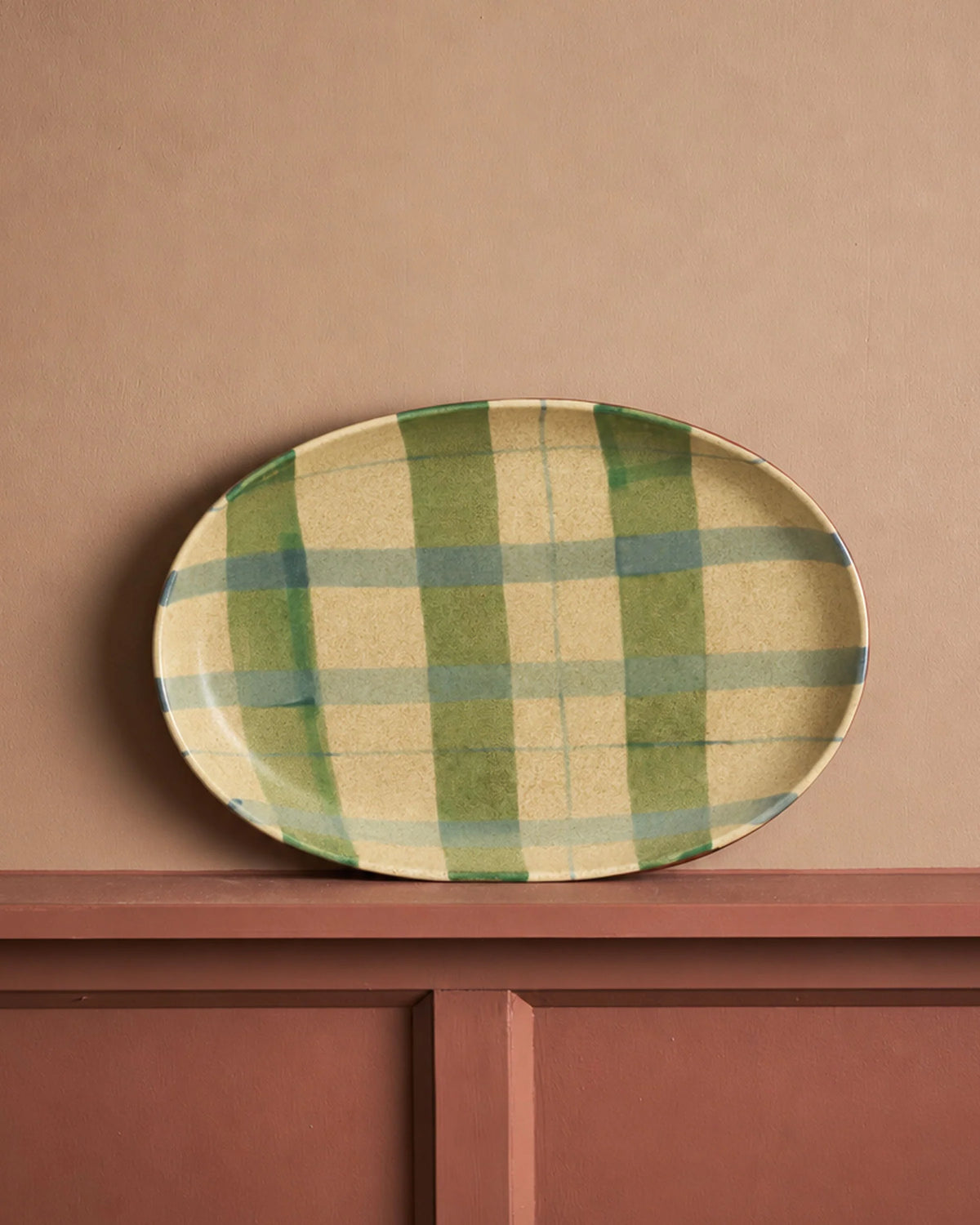 Robert Gordon | Curved Oval Tray in Cinnamon Christmas