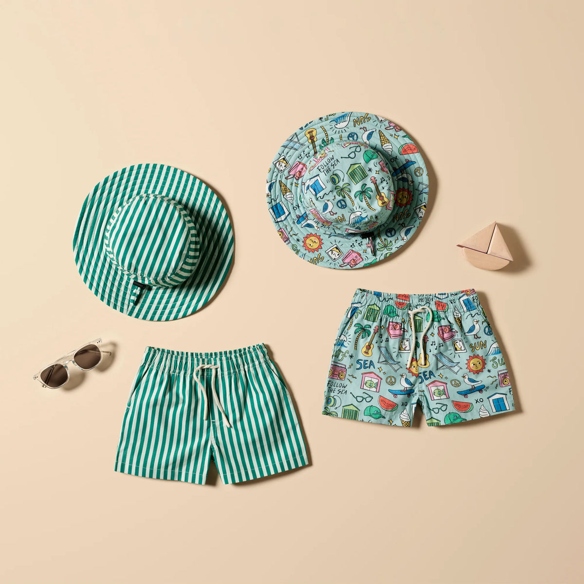 Wilson & Frenchy | Sun Surf & Sea Swim Board Short