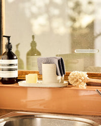Robert Gordon | Sponge & Soap Holder with Tray - Garden To Table