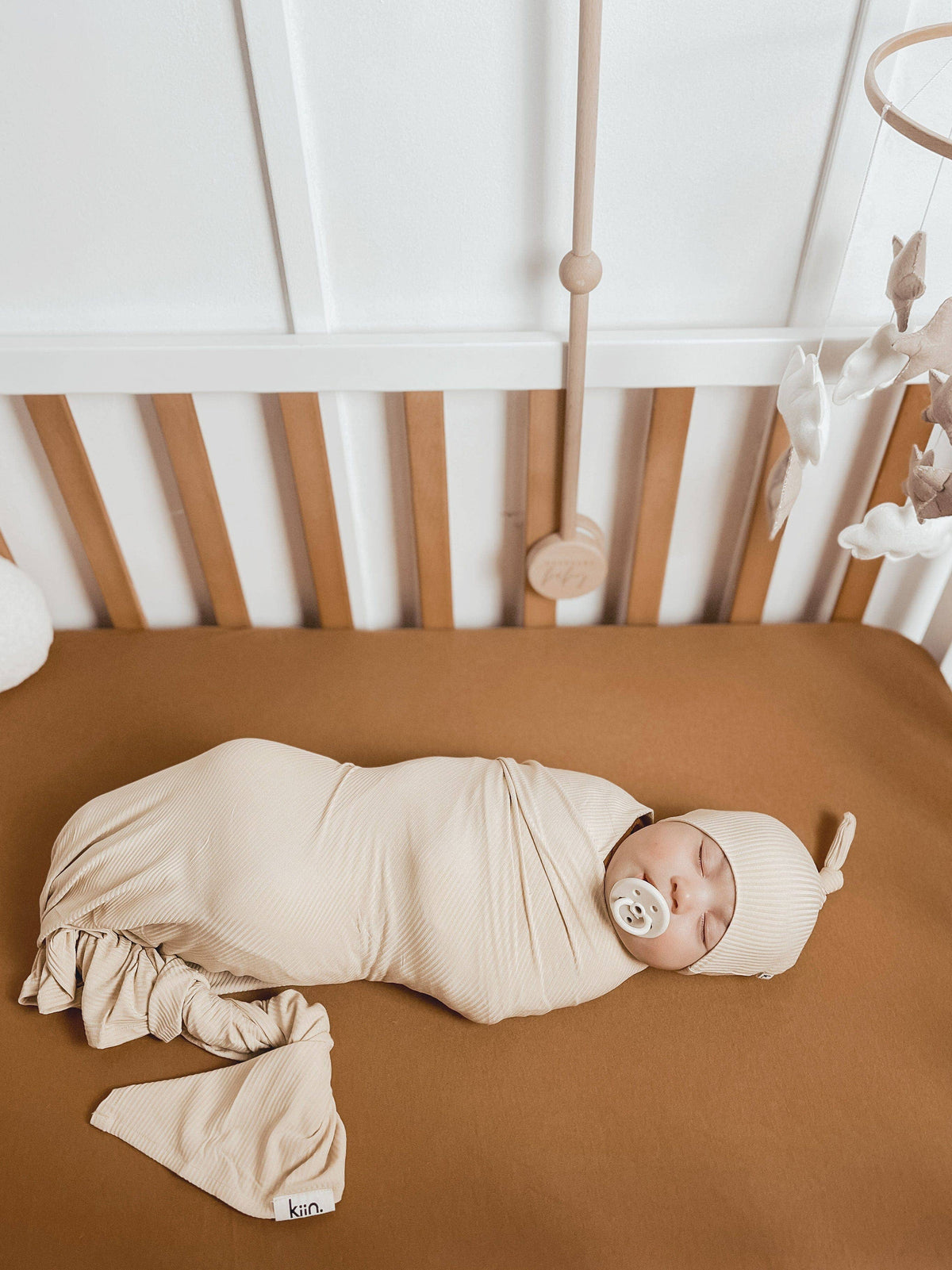 Kiin Baby - Bamboo Stretch Swaddle