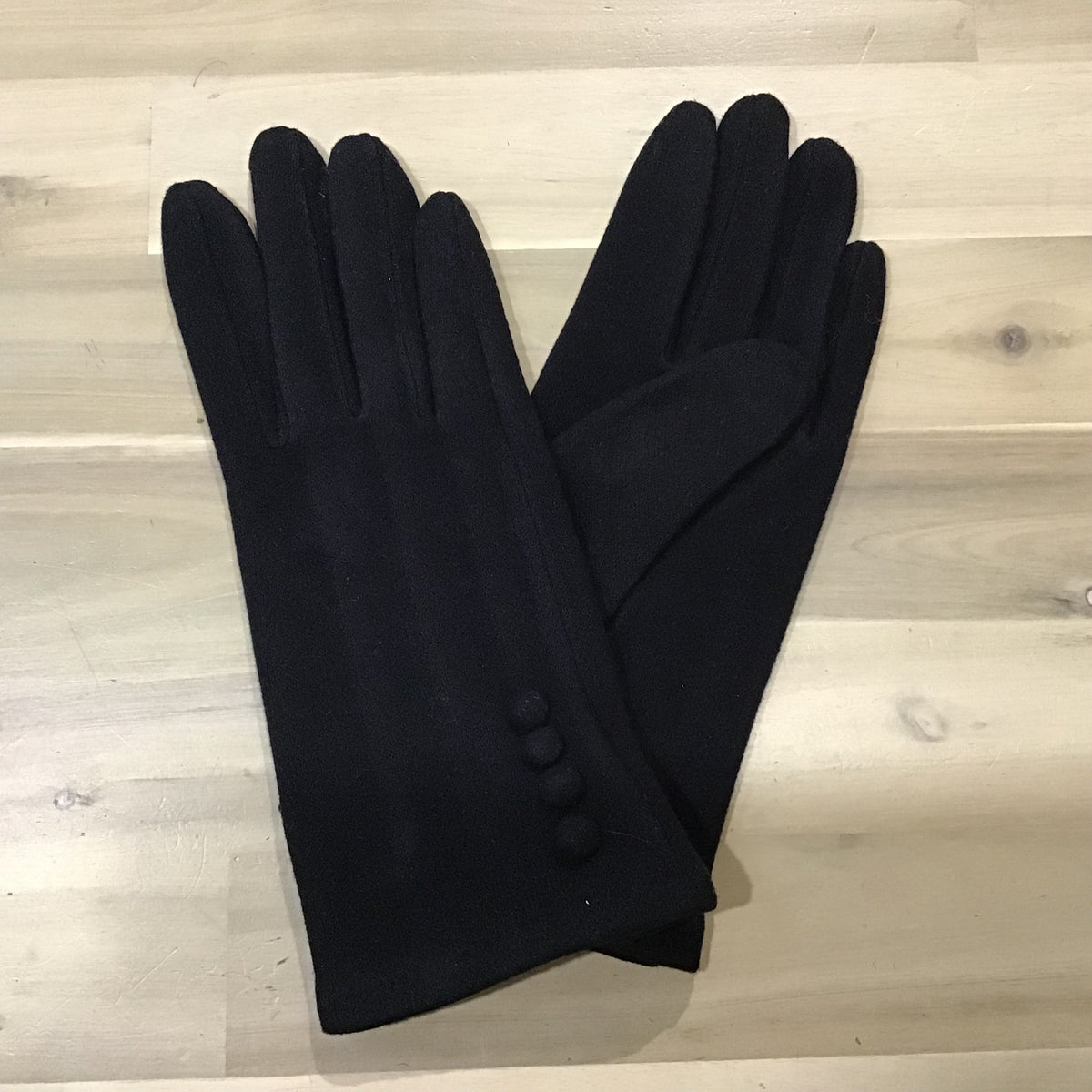 Holiday Trading Co. | Alaska Gloves