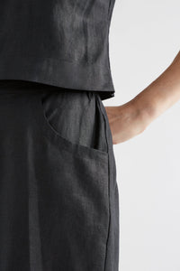 ELK | Strom Short - Black