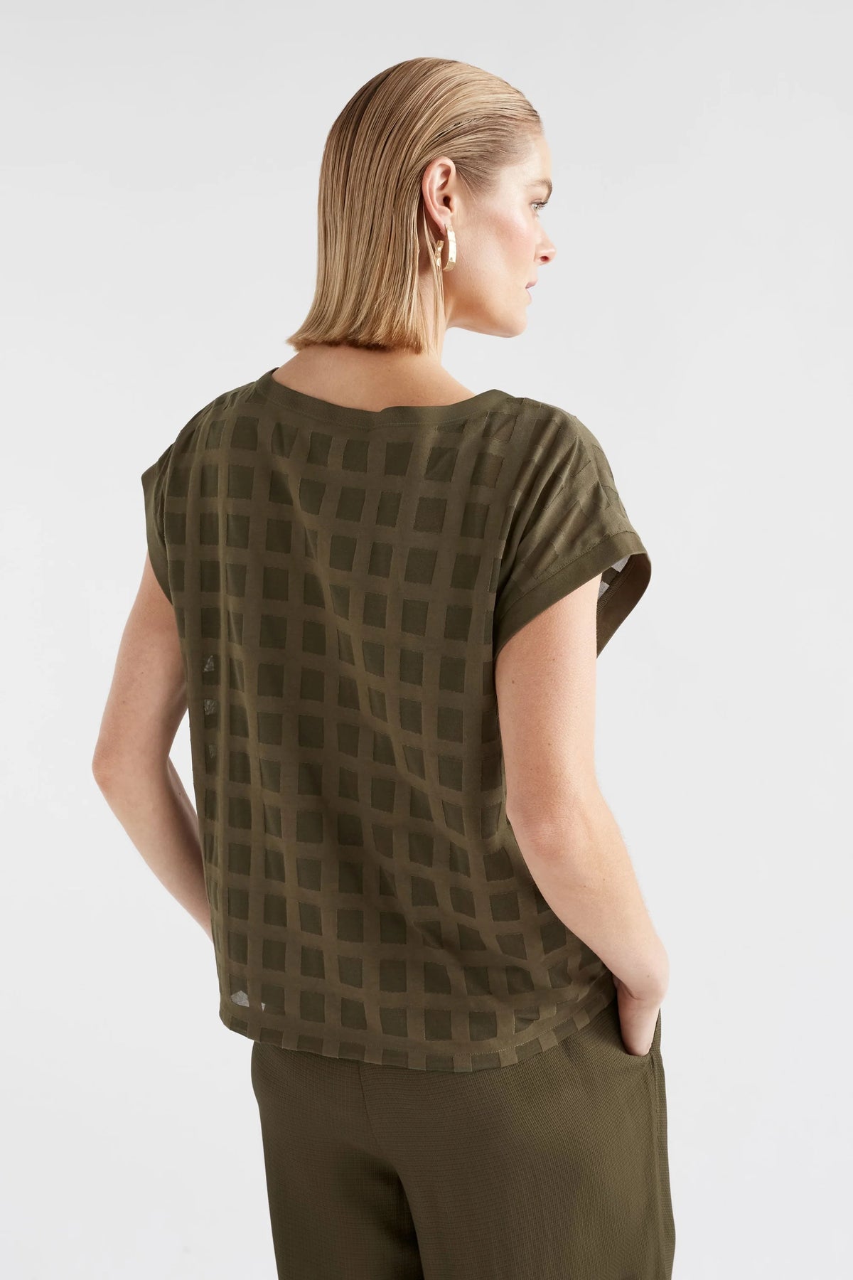 ELK | Grid Burnout Top - Olive Moss