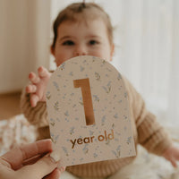 Fox & Fallow | Baby Milestone Cards - Broderie