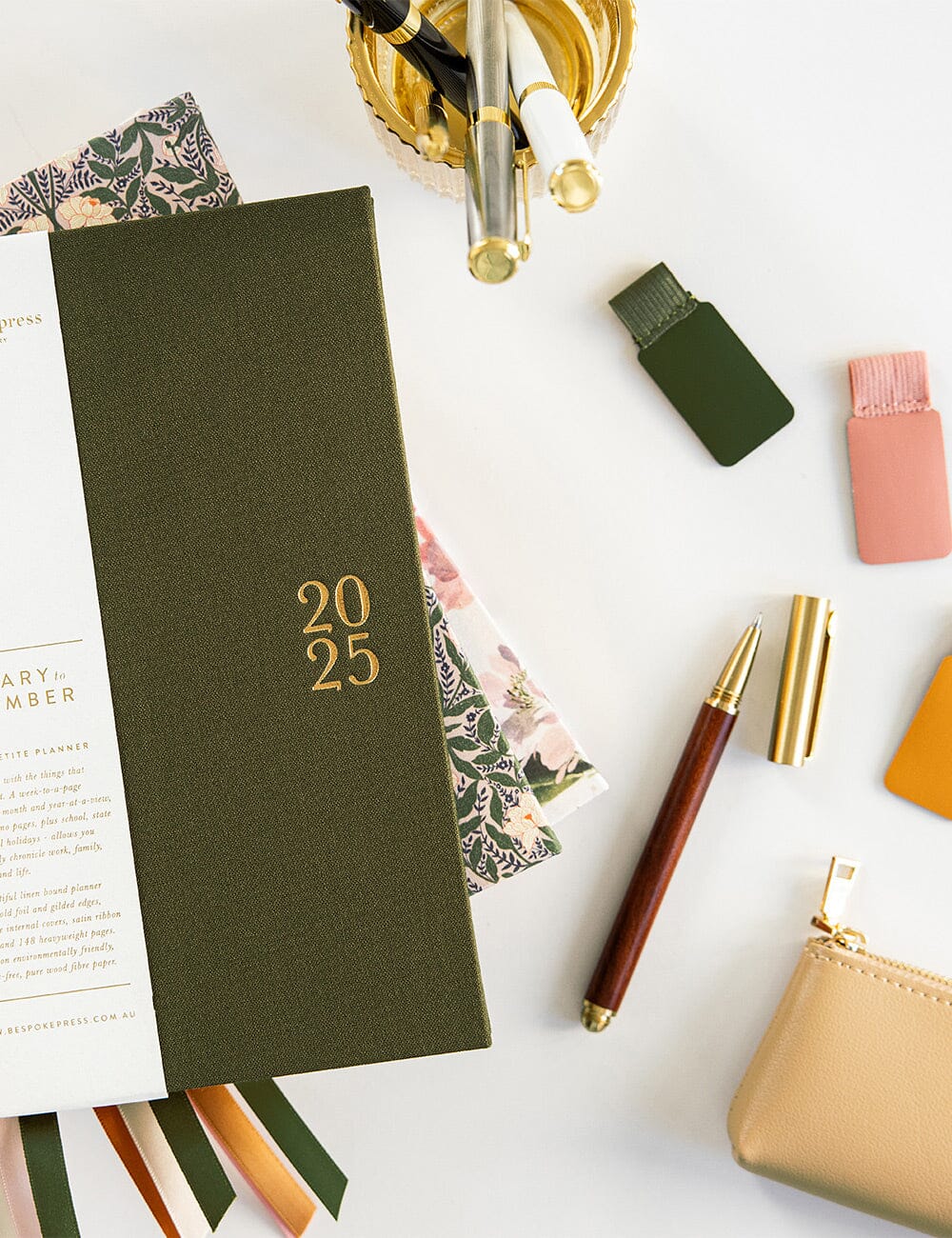 2025 Petite Linen Bound Planner - Hunter Green