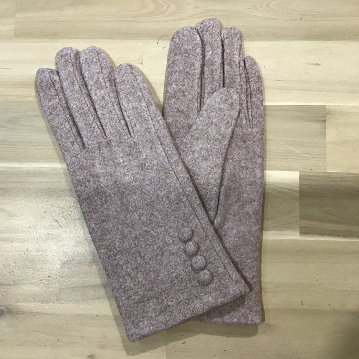 Holiday Trading Co. | Alaska Gloves