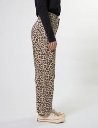 CARSON BARREL JEAN - LEOPARD