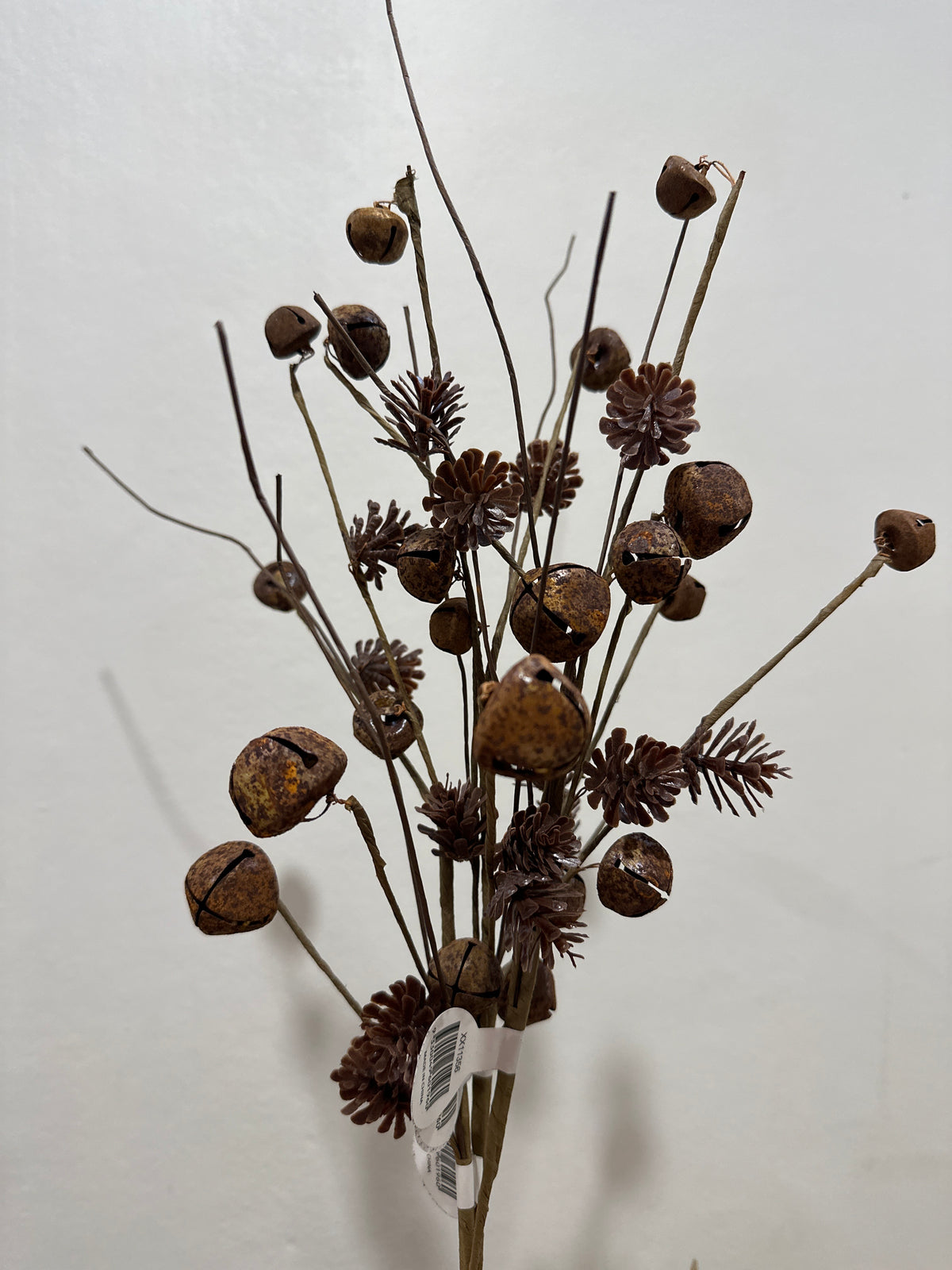 Rusty Bell-Pinecone Spray - Metal 46cm