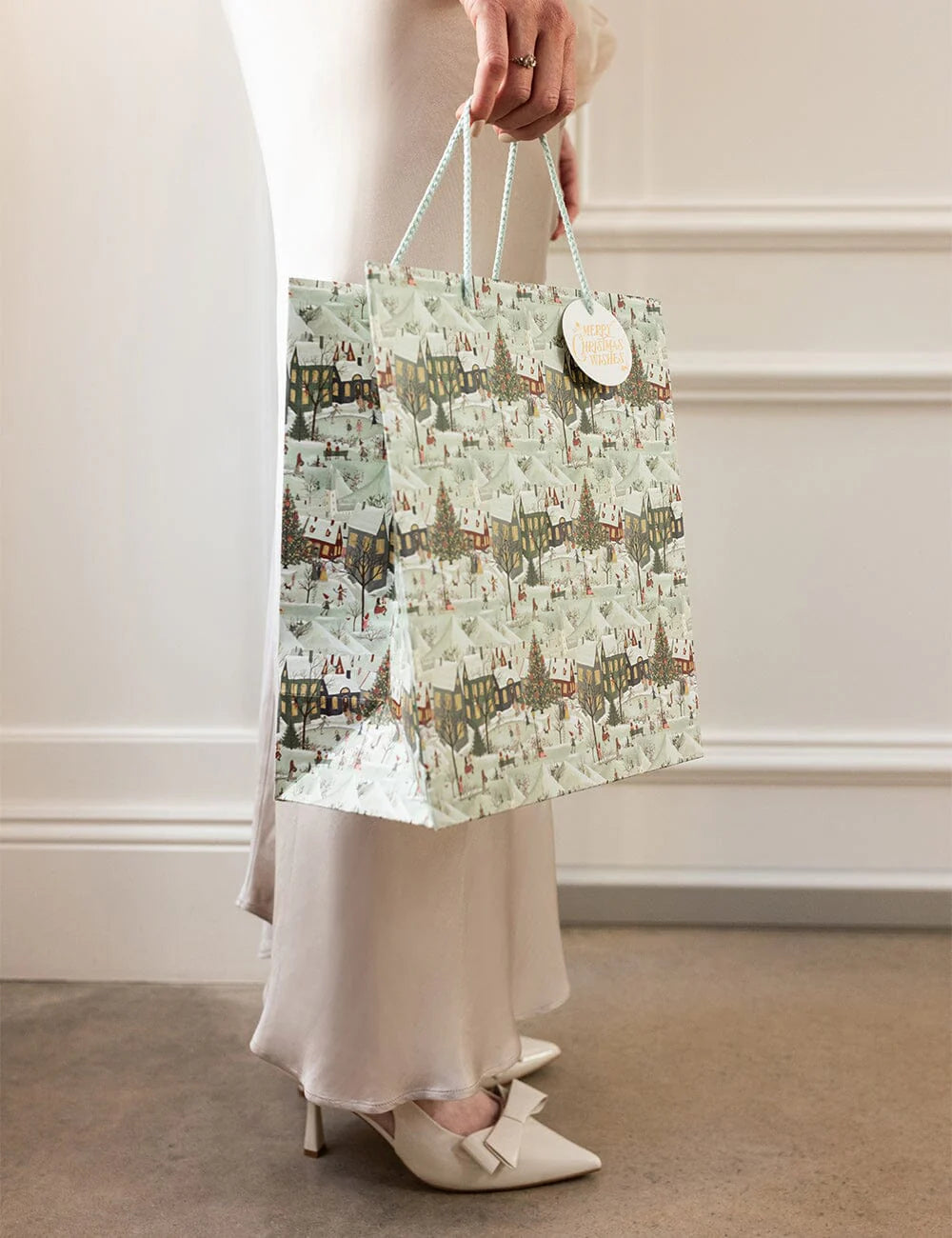 LARGE GIFT BAG - THE SNOWY VILLAGE