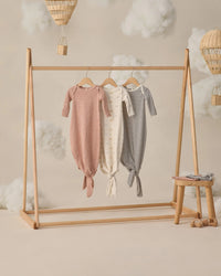 Quincy Mae | Knotted Baby Gown + Hat Set || Posy