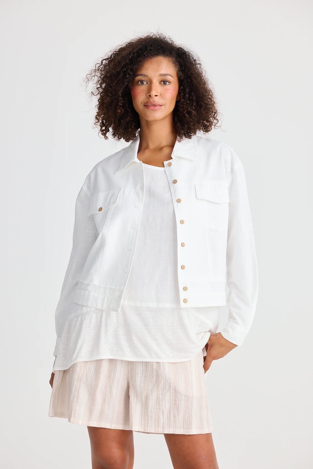 Shanty | Roam Jacket - White
