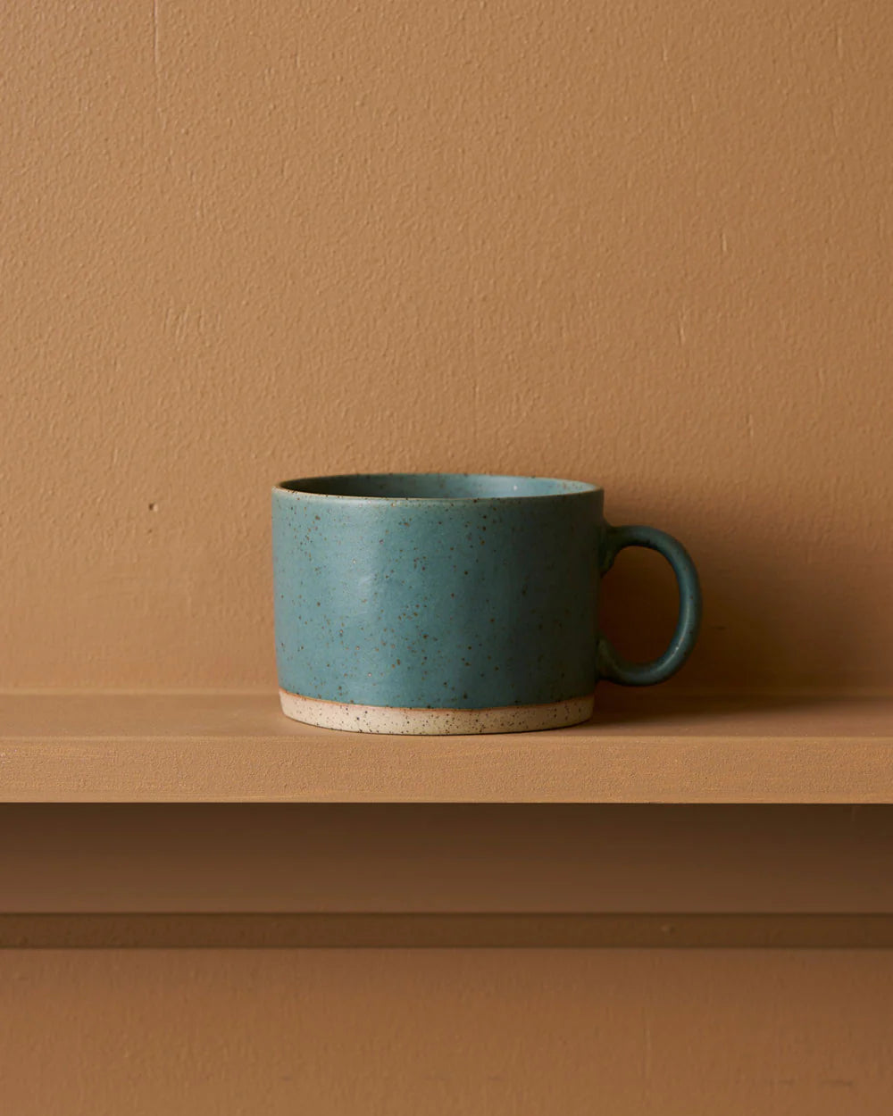 Robert Gordon | Mineral Mugs Sapphire