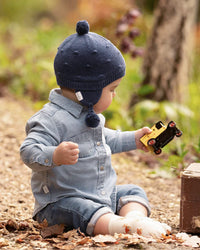 Toshi | Earmuff Popcorn Ink