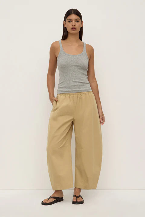 Assembly Label | Lola Barrel Pant - Tan