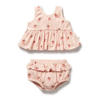 Wilson + Frenchy | Strawberry Kisses Organic Ruffle Set