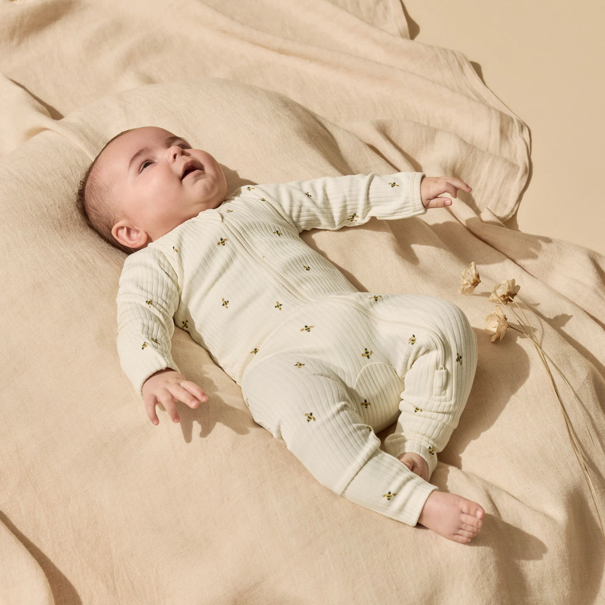 Wilson + Frenchy | Bee Mine Organic Zipsuit With Feet