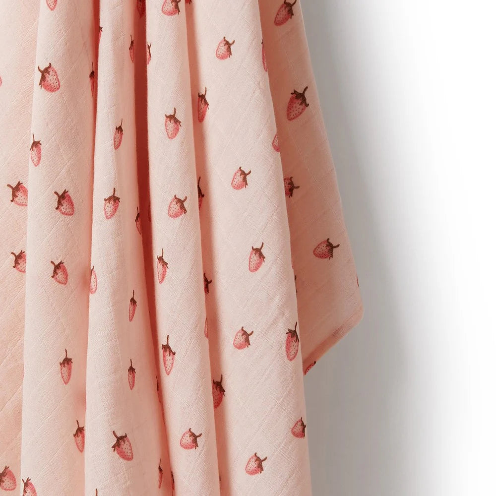 Wilson + Frenchy | Strawberry Kisses Organic Muslin Wrap