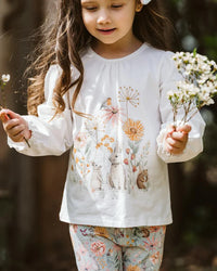 Bebe | Olive Easter Scene Tee