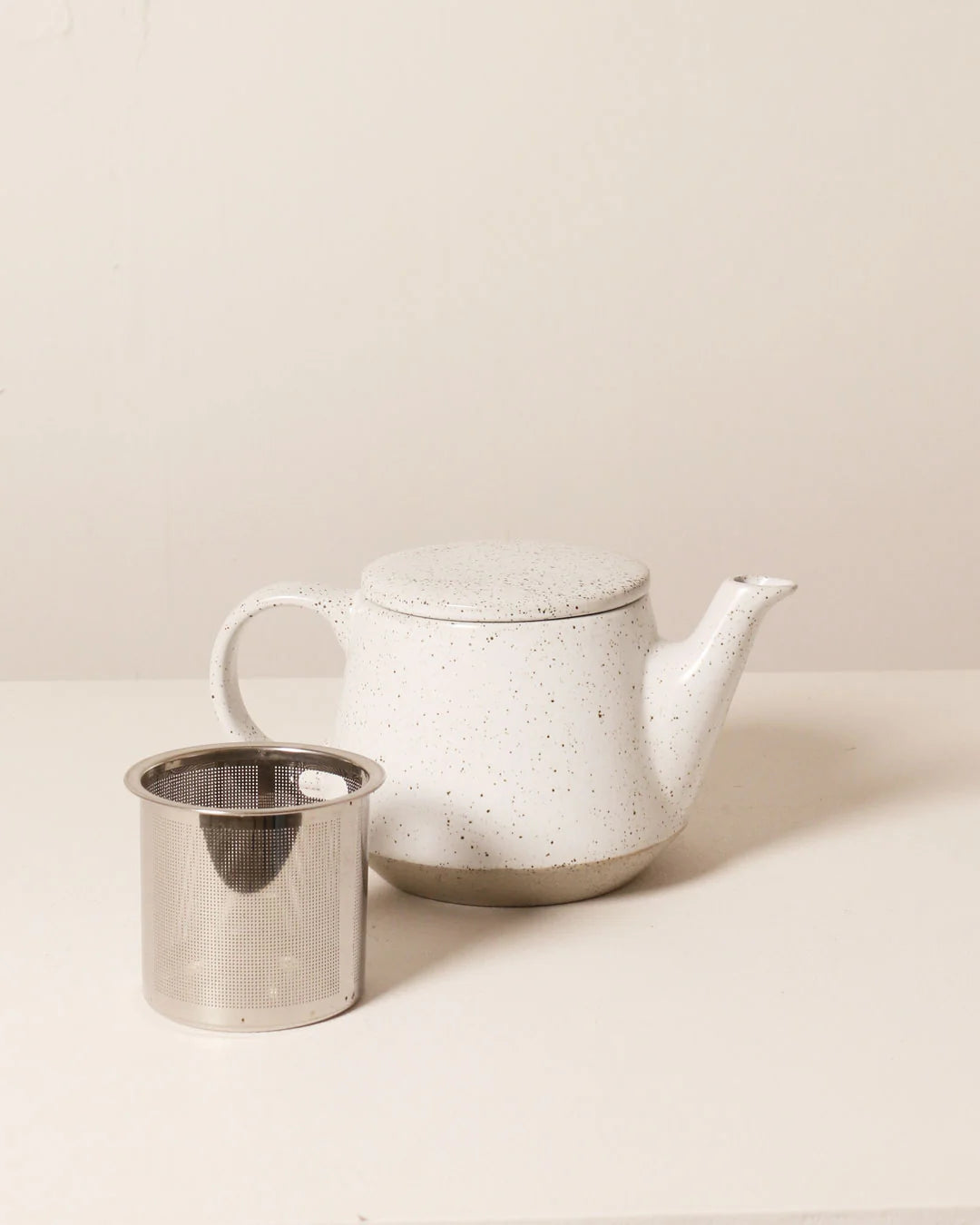 Robert Gordon | Teapot with Infuser / Ritual
