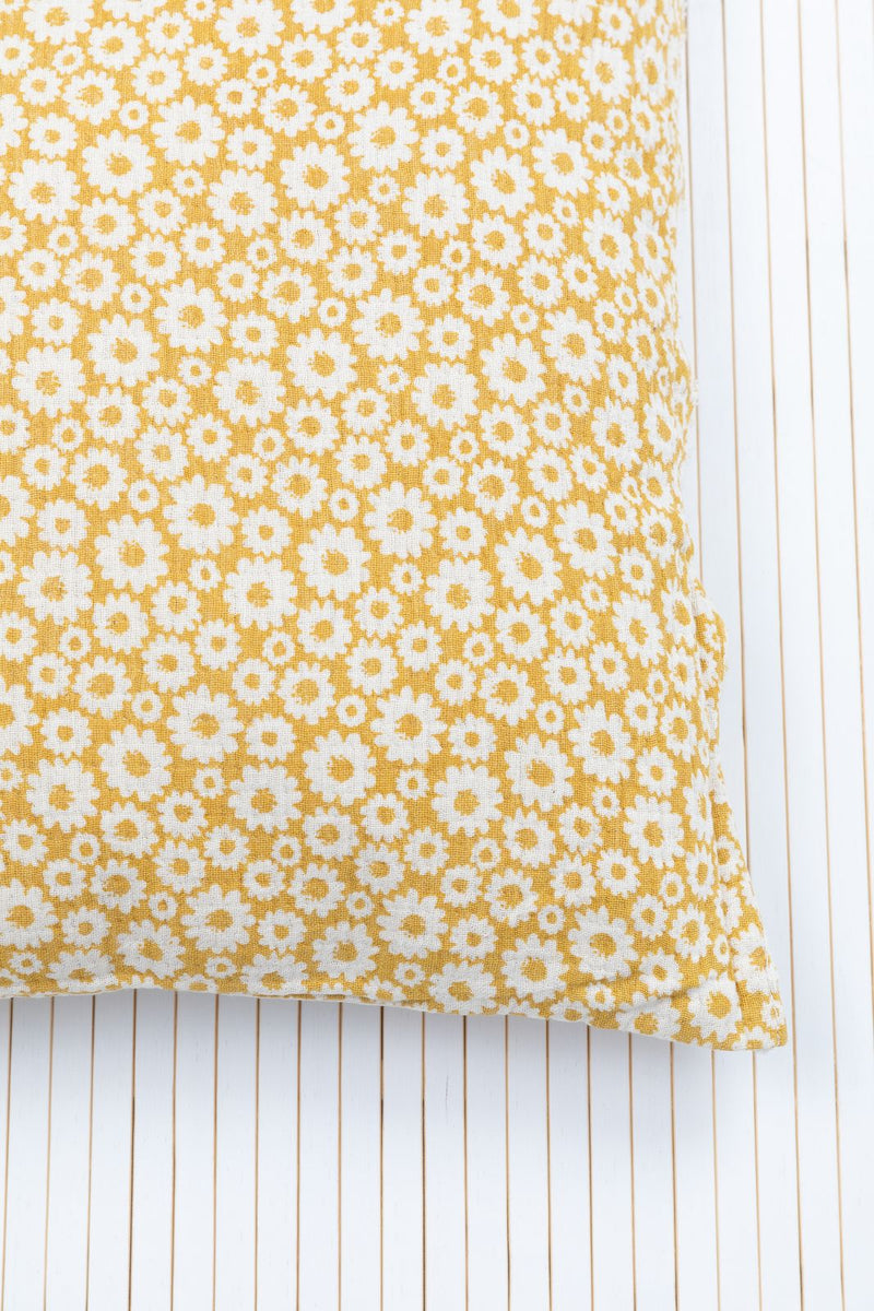Holiday Trading Co | Field of Daisies Cushion Yellow